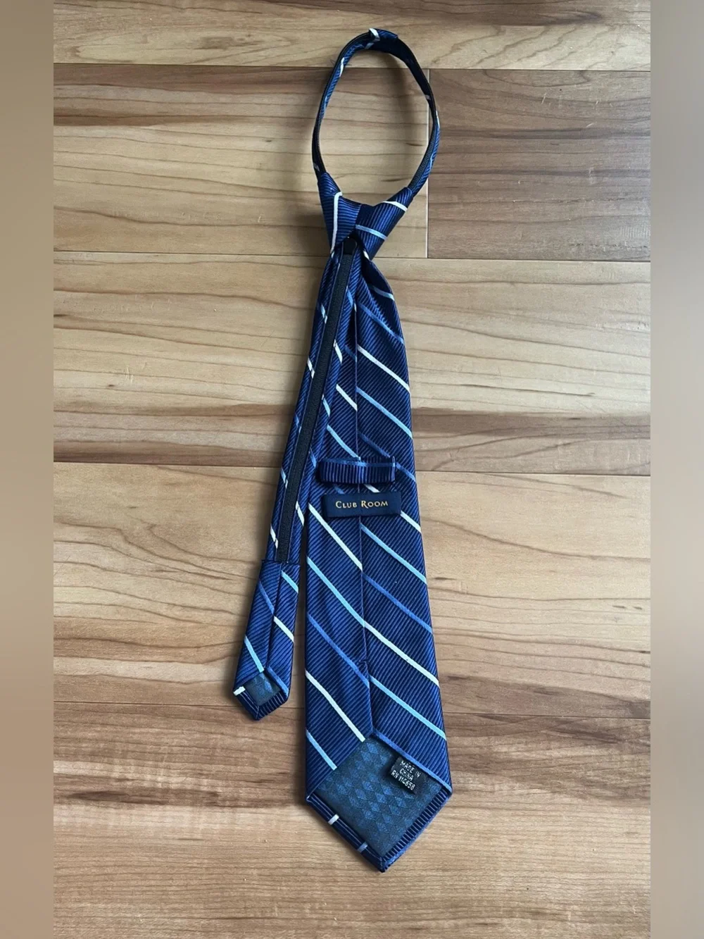 Club Room Boys Navy Blue Striped Pre-Tied Zipper Necktie